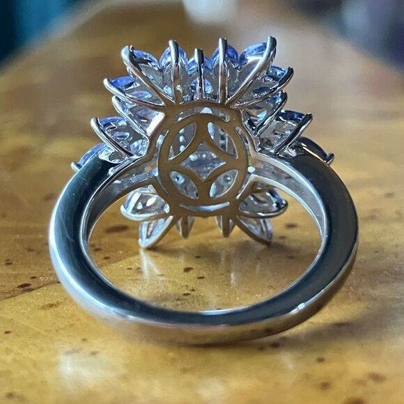 Natural Tanzanite Sterling Silver Cocktail Ring Size 6 - Picture 5 of 9